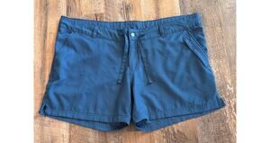 Magellan Outdoors womens 2XL slate blue shorts